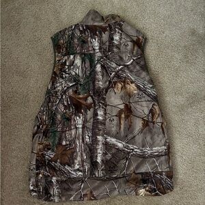 Carhartt Orange and Camouflage Vest